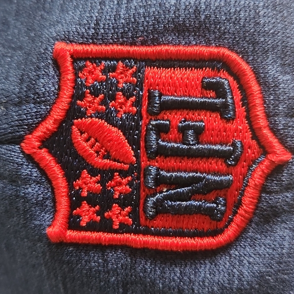 New Era, Sz Med/ Large, Patriots Hat w Red & White Stripes - Picture 3 of 8